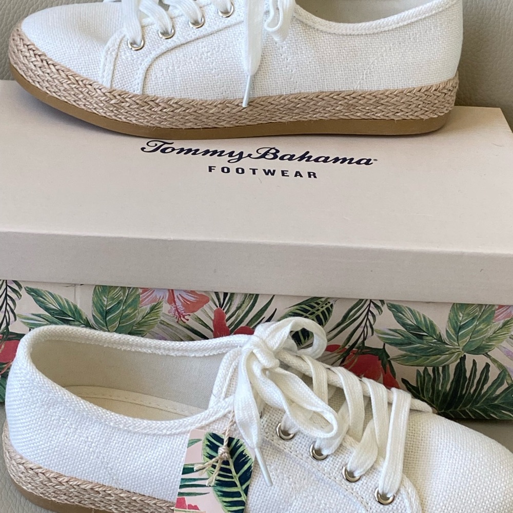 Tommy Bahama Sneakers - Picture 8 of 8